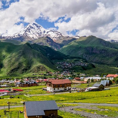 מלון Kazbegi 5054 מראה חיצוני תמונה